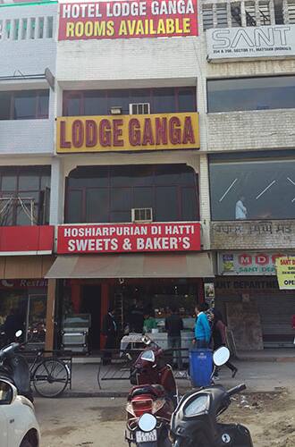 Hotel Lodge Ganga, Mohali 1